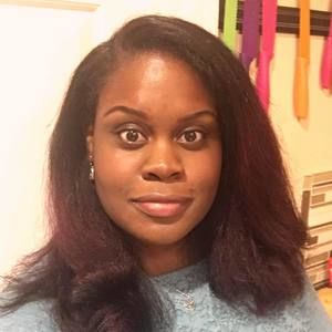 Meet your Posher, Karlyssa